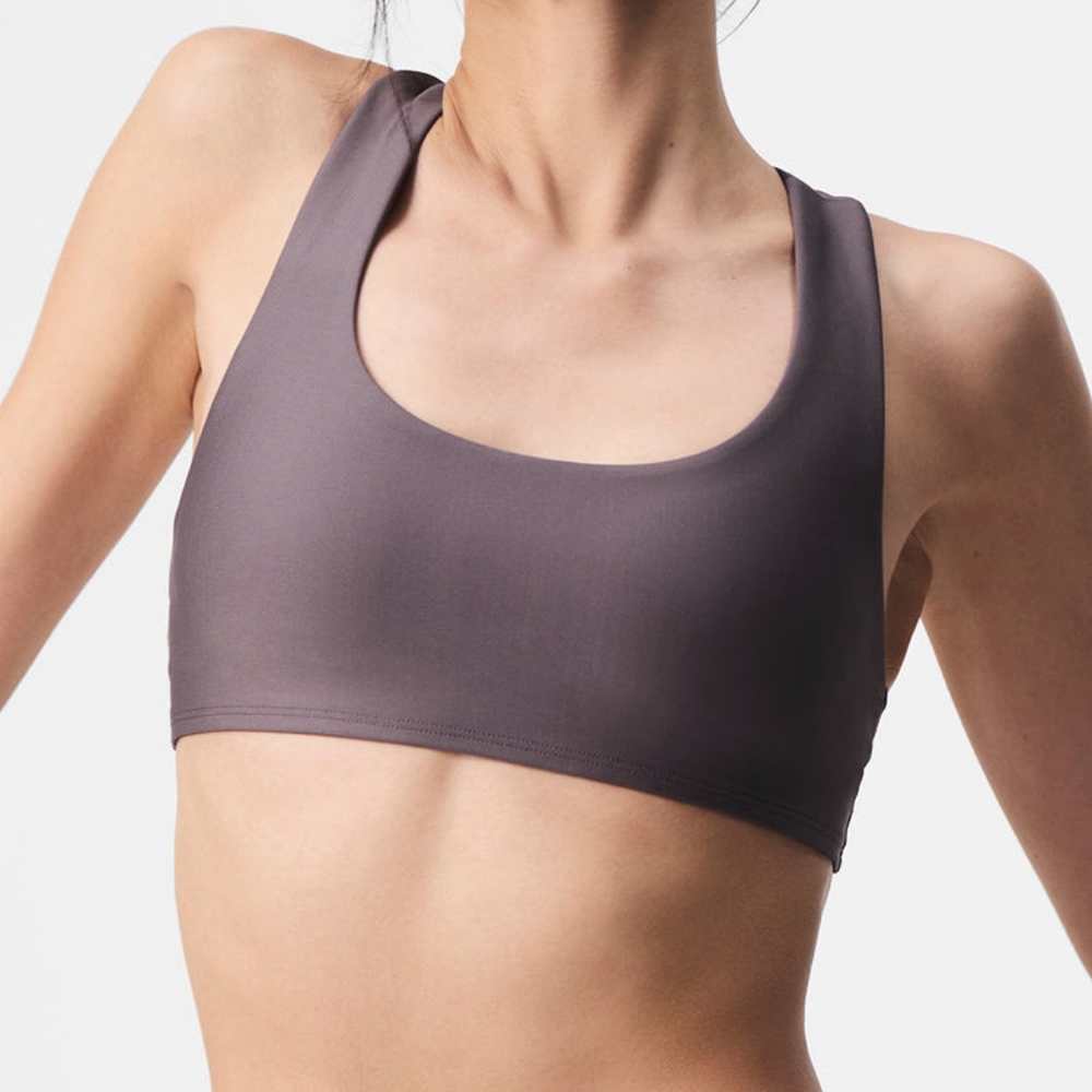 Alo Yoga Airlift Advantage Racerback Bra in Raisinette Size S
